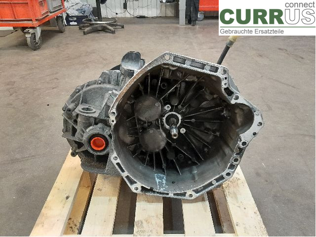 RENAULT TRAFIC  15- Gearbox (6-speed) 8201704616 R9M-450