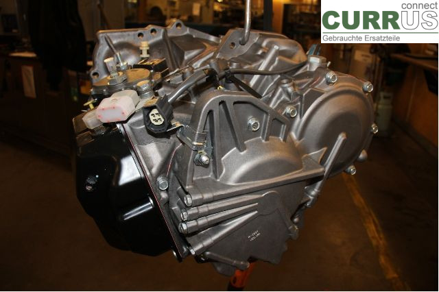 VOLVO V70      05-08 Gearbox (Automatic) 8251841 