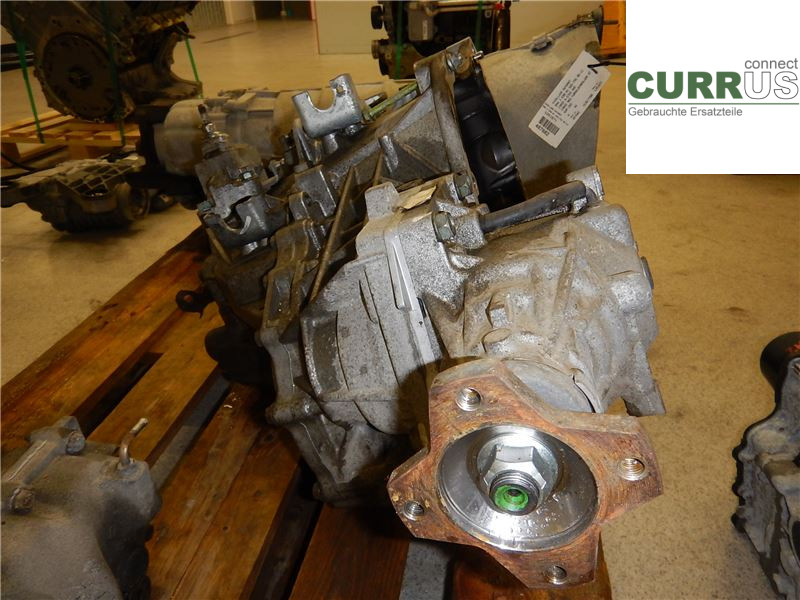 NISSAN QASHQAI   07-10 Gearbox (6-speed) 32010JG20C 2.0