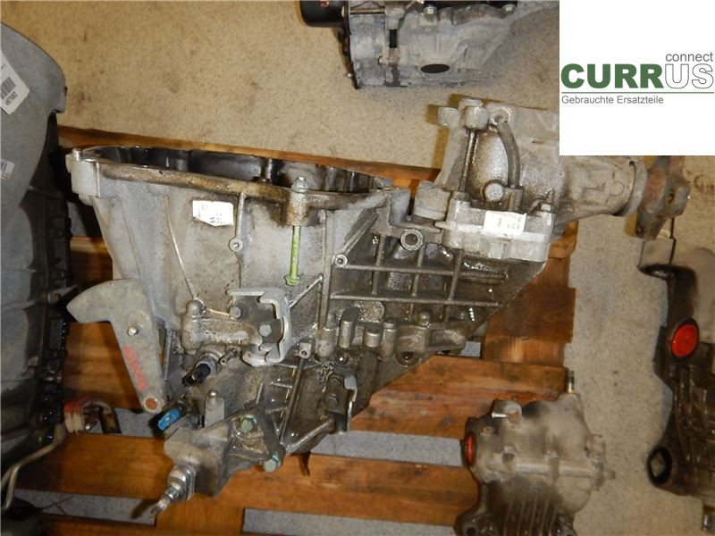 NISSAN QASHQAI   07-10 Gearbox (6-speed) 32010JG20C 2.0