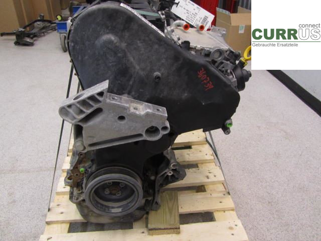 VW GOLF / E-GOLF VII   13-20 Silnik 04L100090CX 1,6 TDI