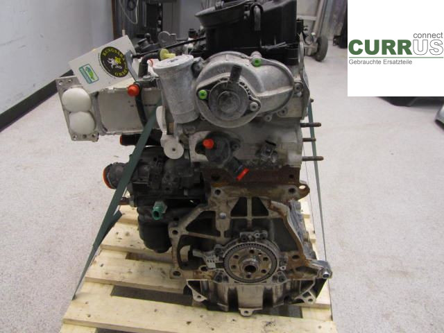 VW GOLF / E-GOLF VII   13-20 Silnik 04L100090CX 1,6 TDI