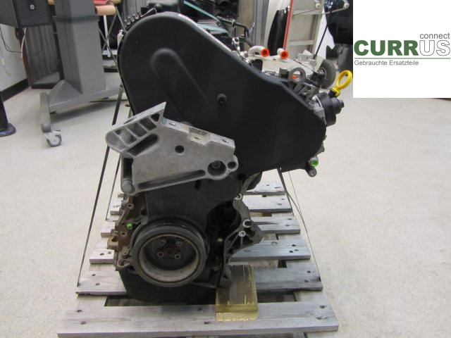 VW GOLF / E-GOLF VII   13-20 Silnik 04L100090CX 1,6 TDI