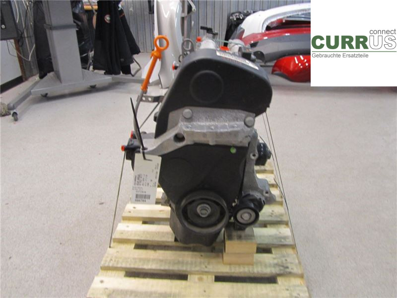VW POLO       10-17 Silnik 036100098QX 1,4