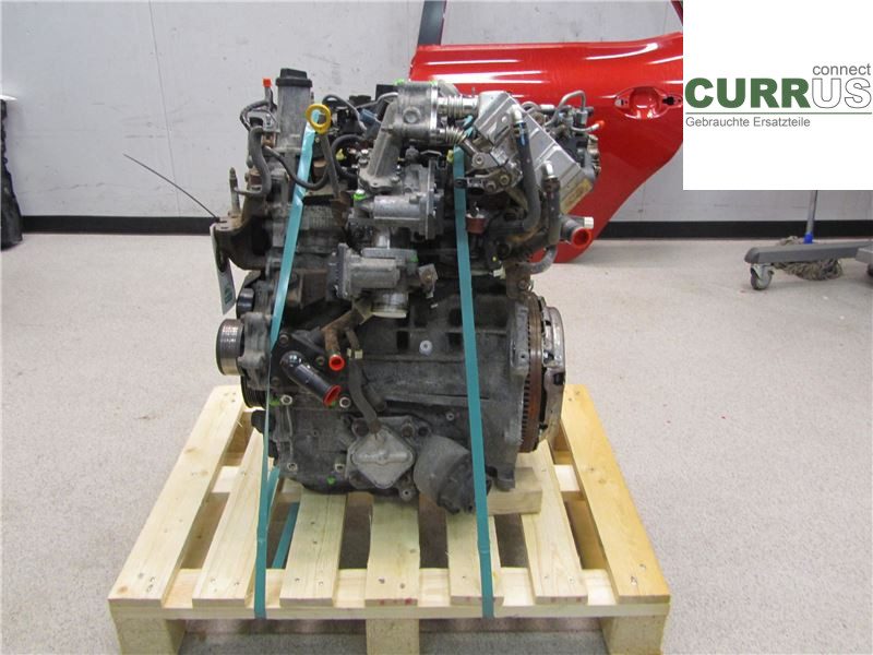 TOYOTA AURIS    10-12 Silnik 1900033332 1ND-TV