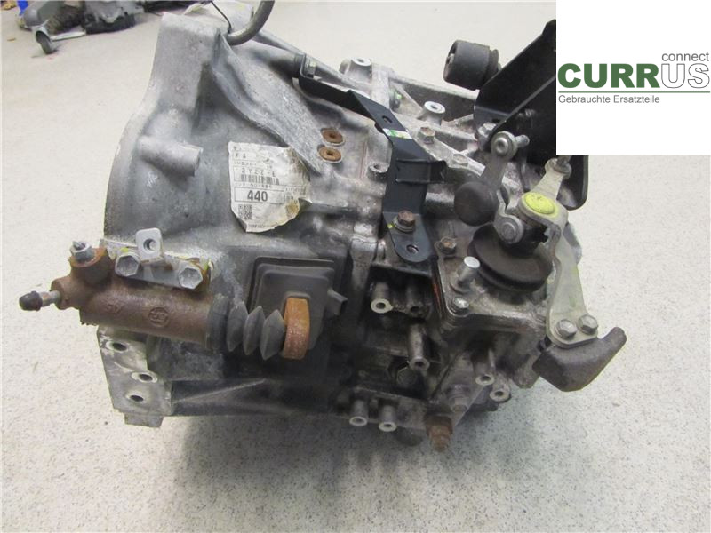 TOYOTA AURIS    10-12 Skrzynia 6-biegowa 3030012D10 1ADFTV
