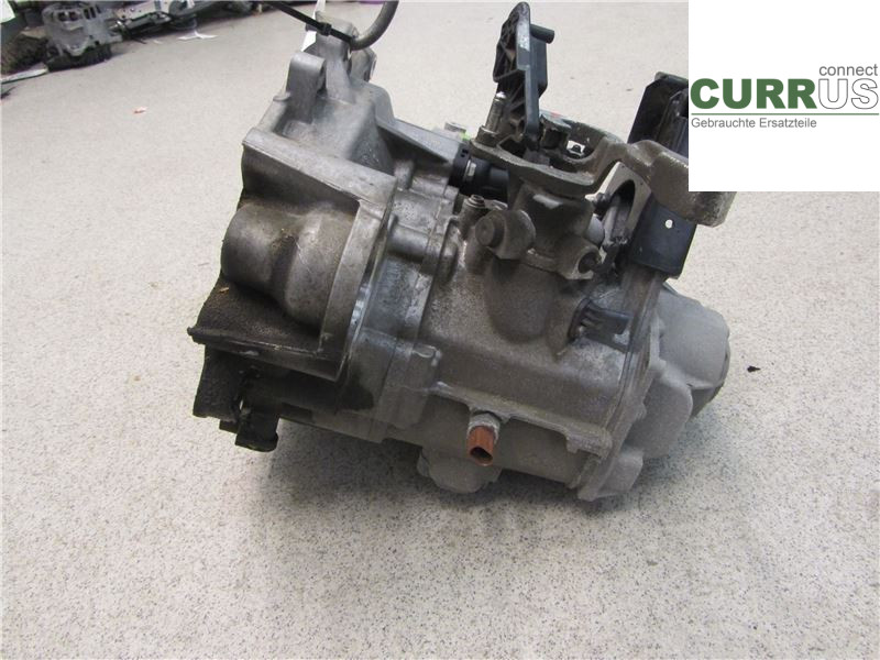 AUDI A1/S1  11-18 Gearkasse 6 gear 02U300050T CZCA