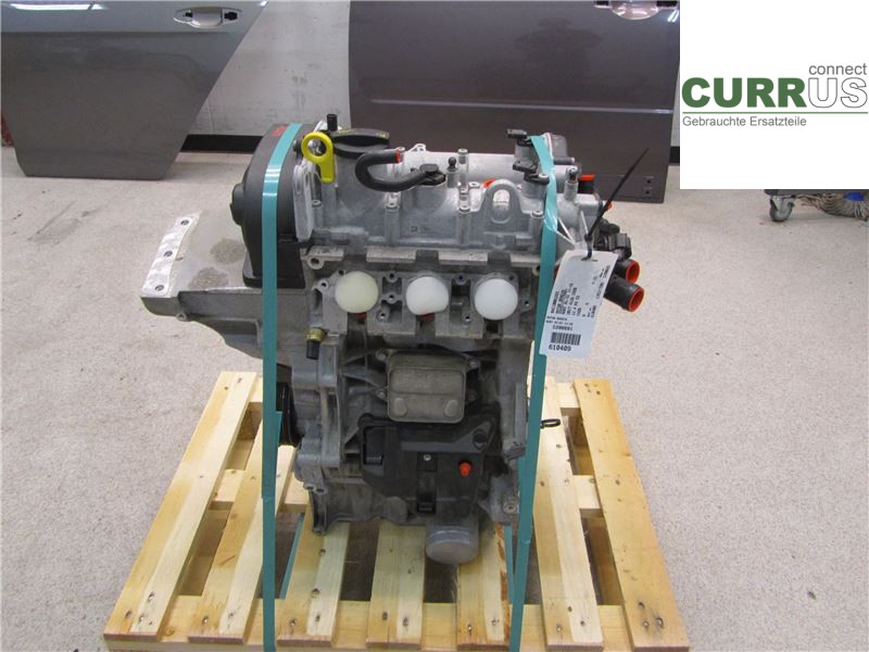 AUDI A1   19- Engine 04C100032EX CHZB