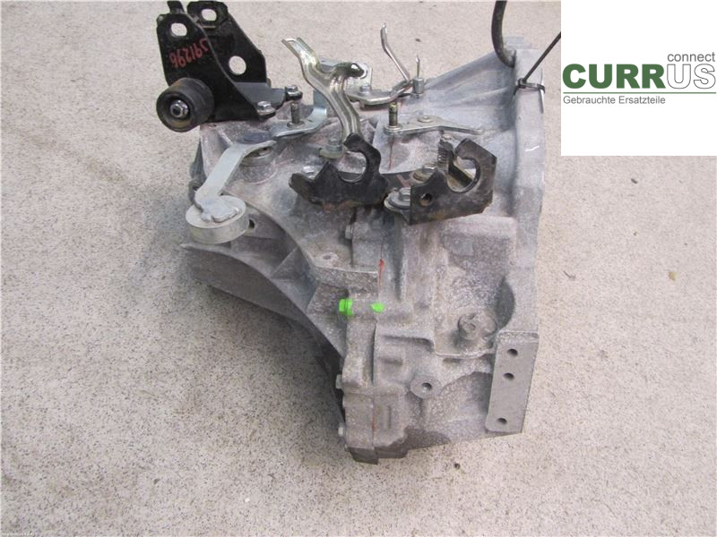 TOYOTA YARIS  15-20 Skrzynia 6-biegowa 303000D311 1NR-FE