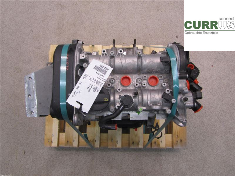 AUDI A1   19- Engine 04C100032EX CHZB