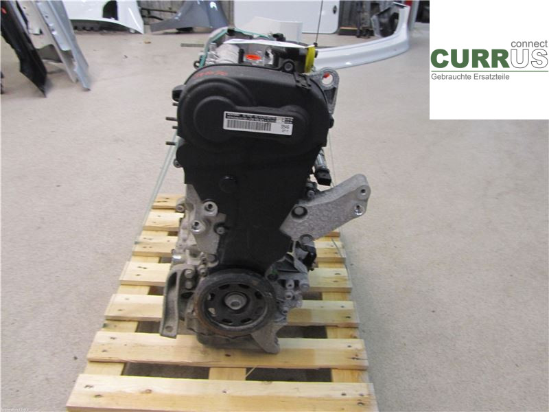 VW PASSAT  15-19 Silnik 04E100034NX CUKC
