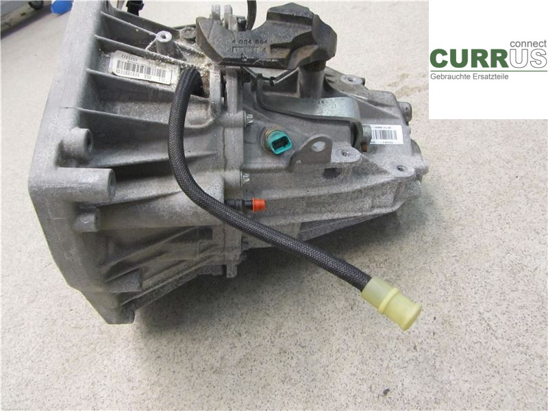 RENAULT MEGANE III 09-15 Gearbox (6-speed) 320109900R  H5F-400