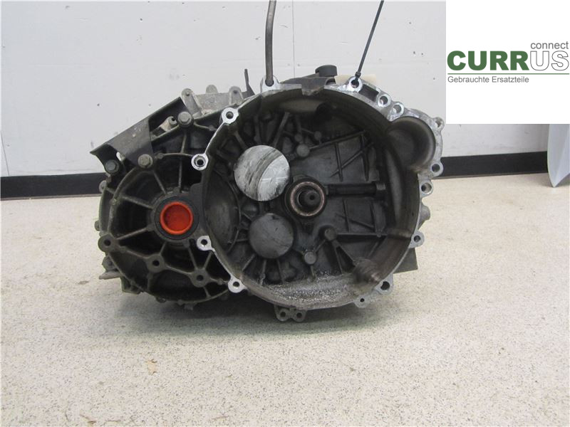 VOLVO V70      08-13 Gearbox (6-speed) 8251965 2.4 D5244T5