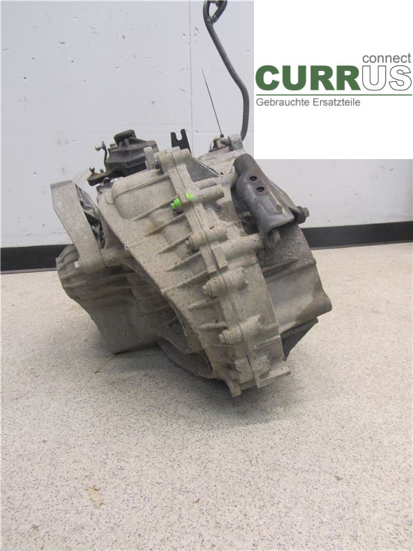 VOLVO V70      08-13 Gearbox (6-speed) 8251965 2.4 D5244T5