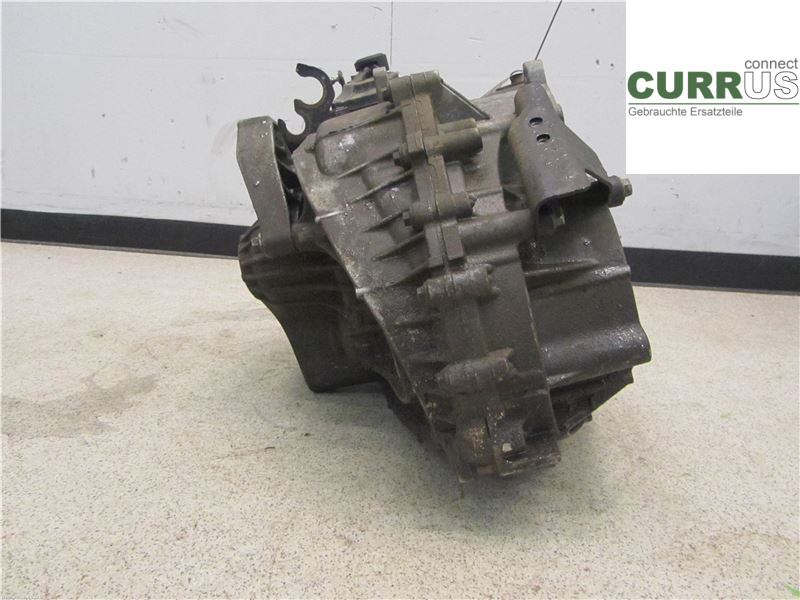 VOLVO V70      08-13 Boîte 6 vitesses 8251965 2,4L D5244T5