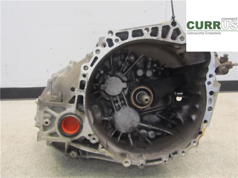 TOYOTA AURIS    07-09 Skrzynia 6-biegowa 3030012B20 2,2L 