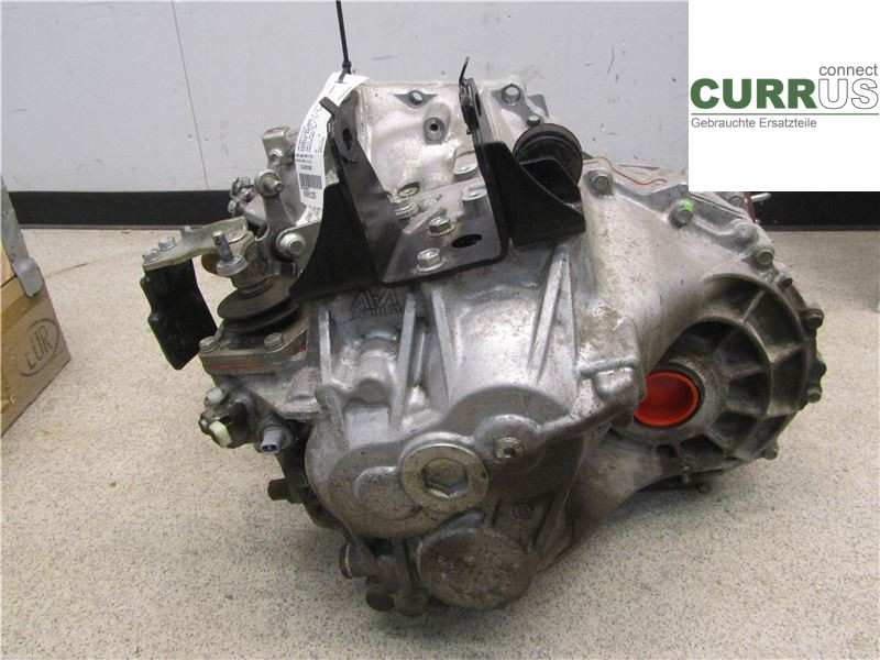 TOYOTA RAV4  13-18 Skrzynia 6-biegowa 3030042320 2,2L 2AD-FTV