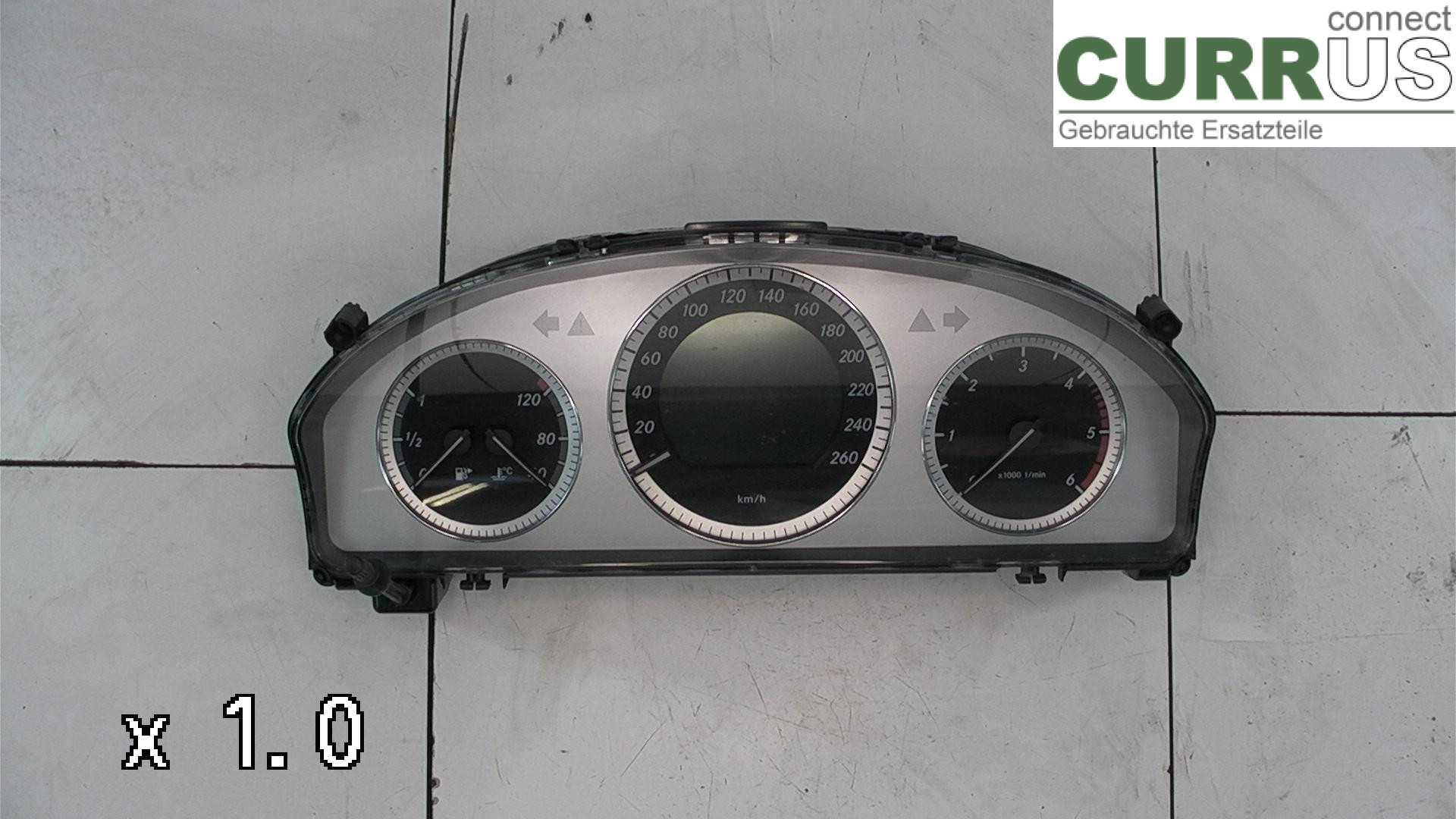  Instrument cluster / comb A2049004500 2.2CDI