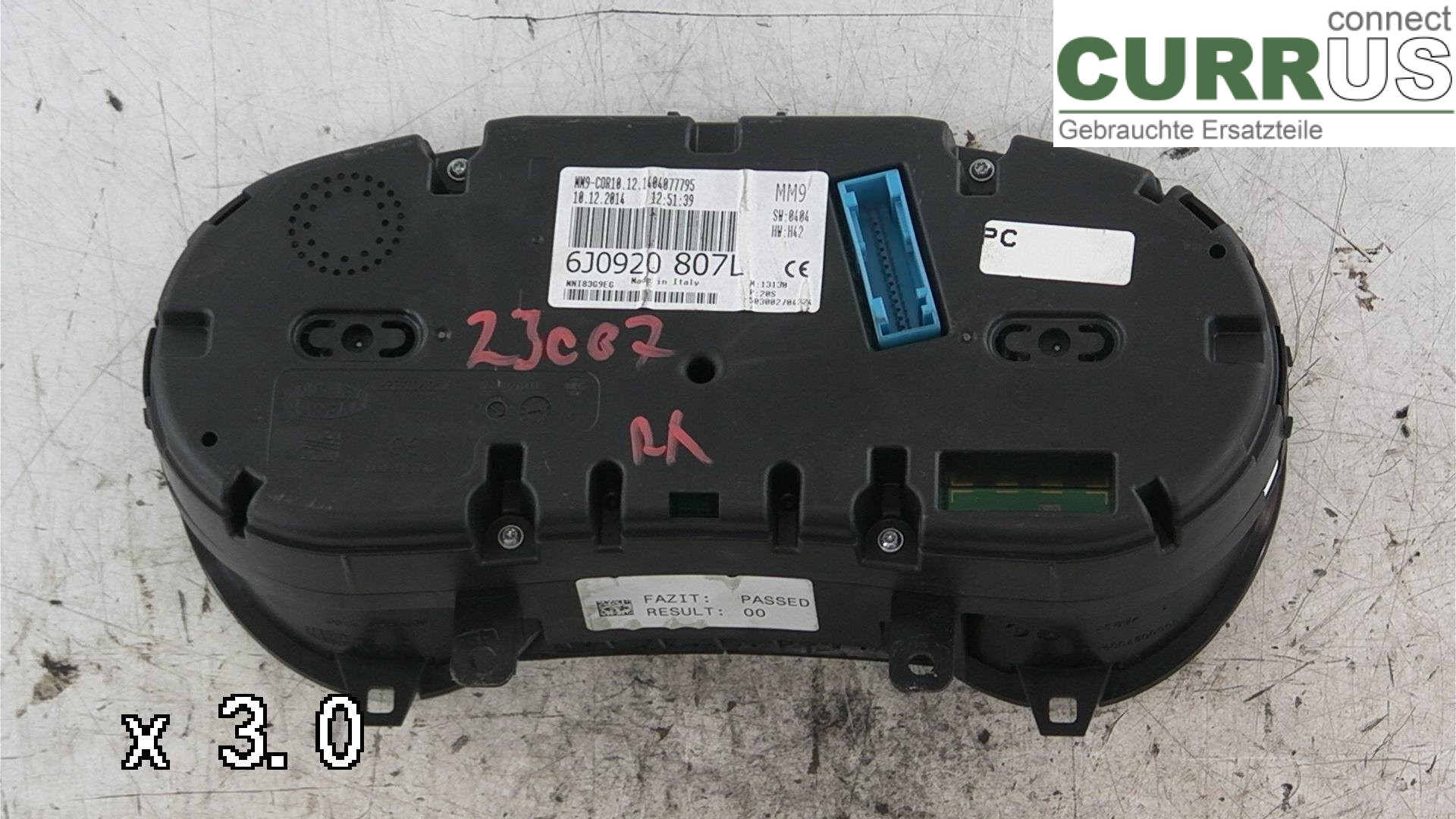  Instrument cluster / comb 6J0920807L 1.6TDI