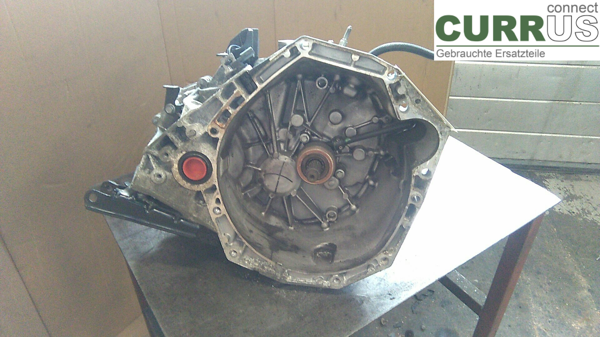  Gearbox (6-speed) 320109927R 1.5DCI