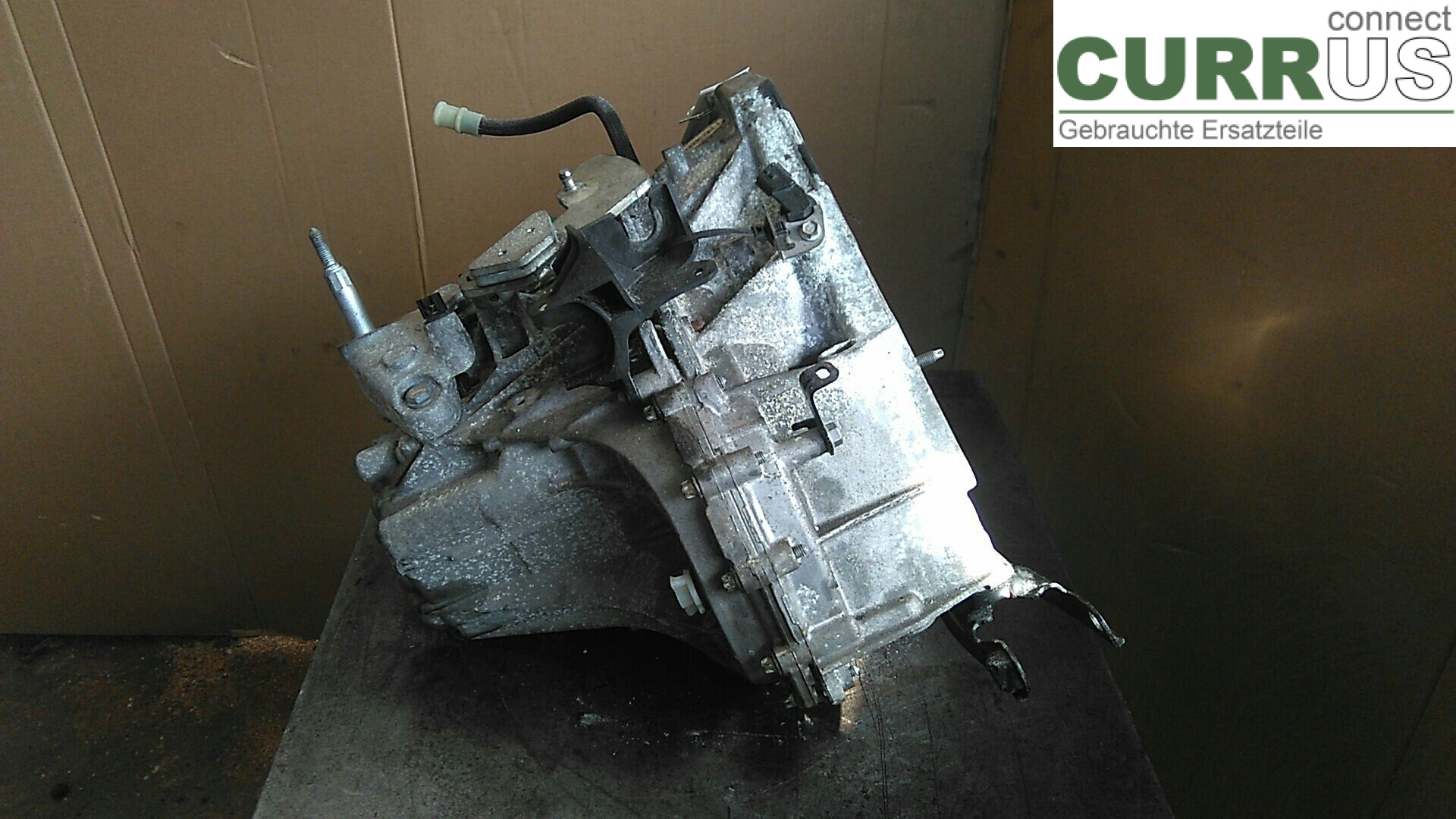  Gearbox (6-speed) 320109927R 1.5DCI