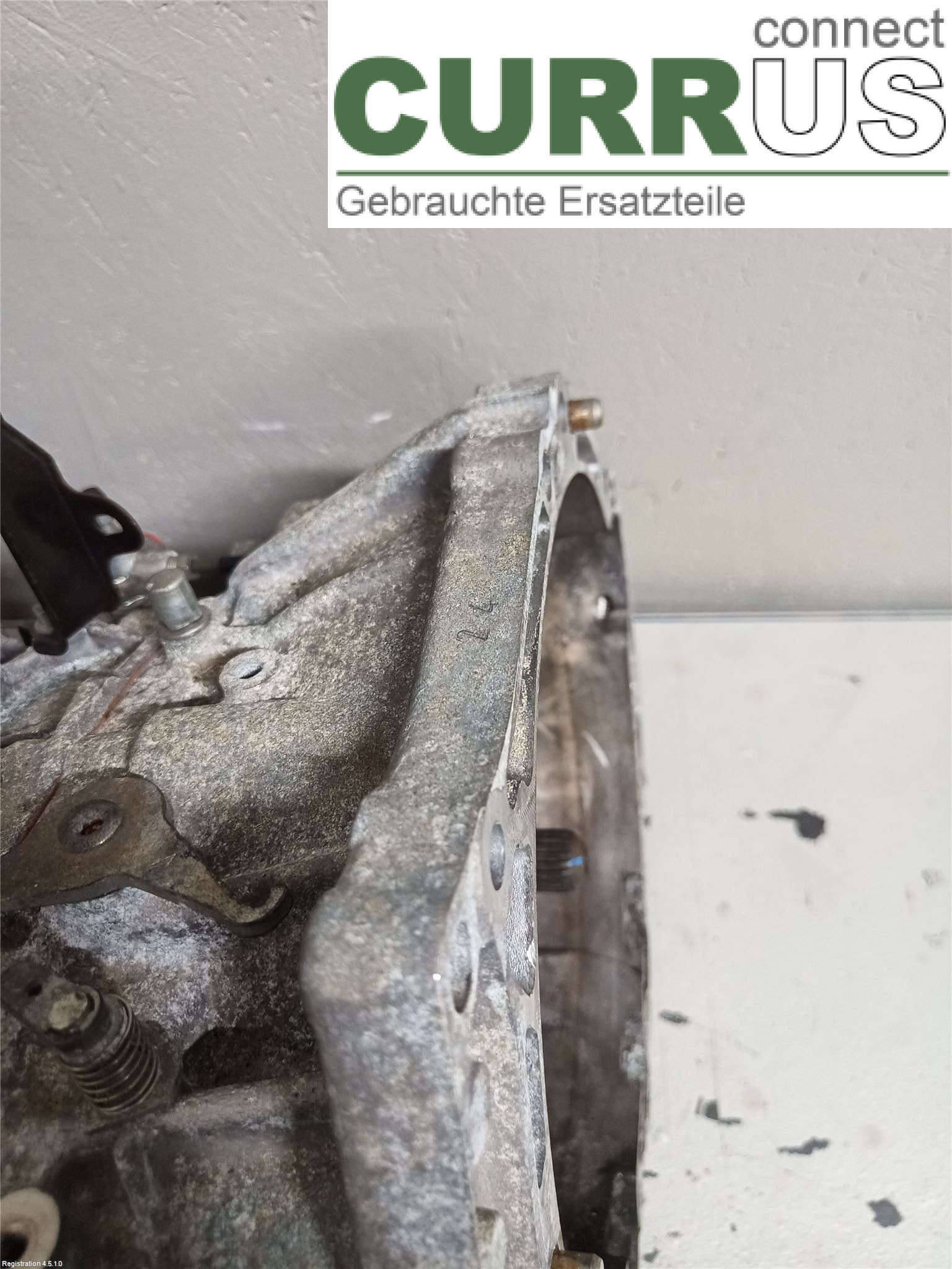 TOYOTA AURIS      13-19 6-Gang-Getriebe 30300-02390 8NR-FTS