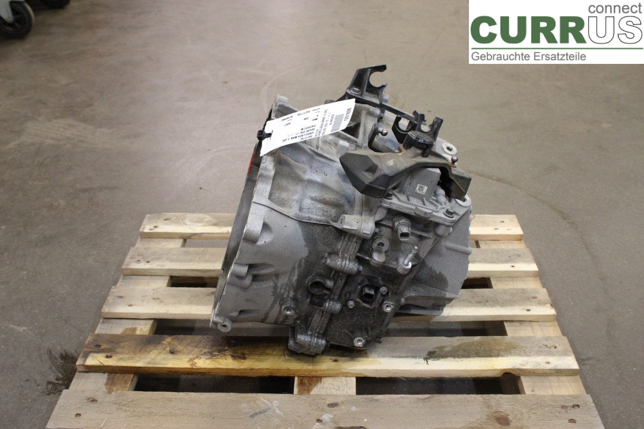 VOLVO V90  17- Gearbox (6-speed) 36012742 D4204T9