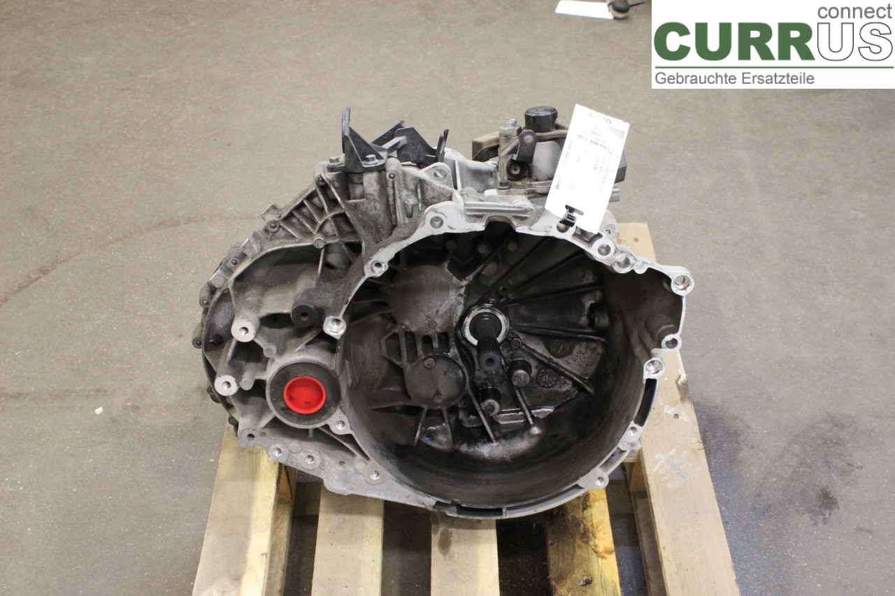 VOLVO V90  17- Gearbox (6-speed) 36012742 D4204T9