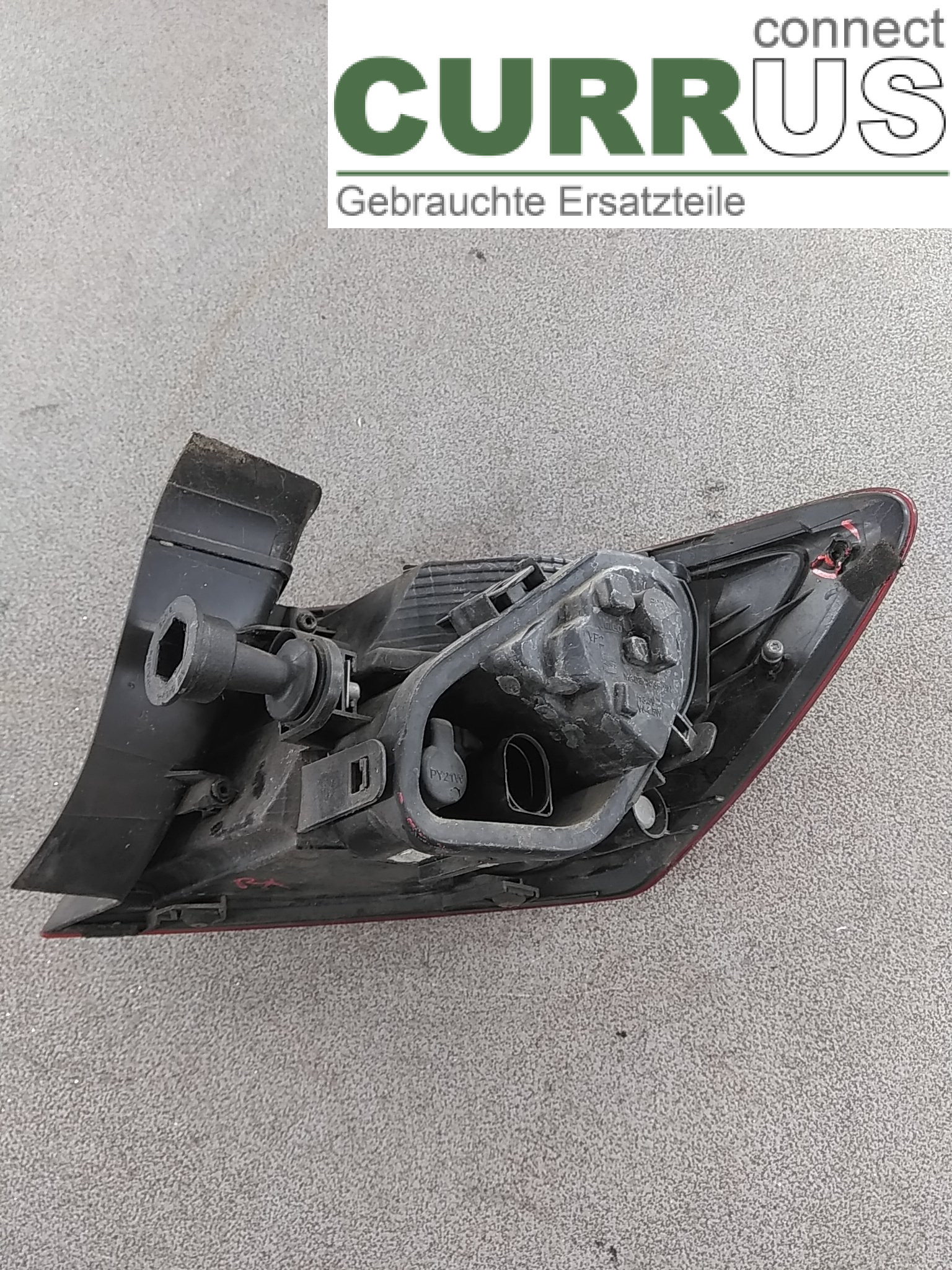  car-part-types.wing_mirror_switch  VY