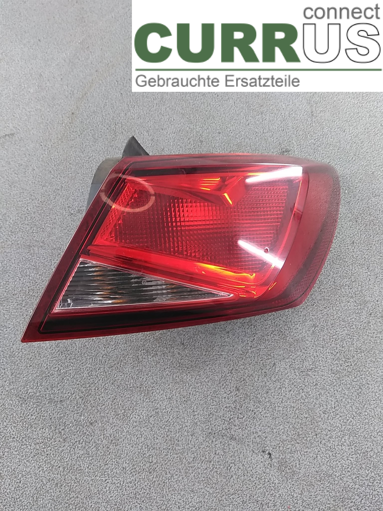  car-part-types.wing_mirror_switch  HY