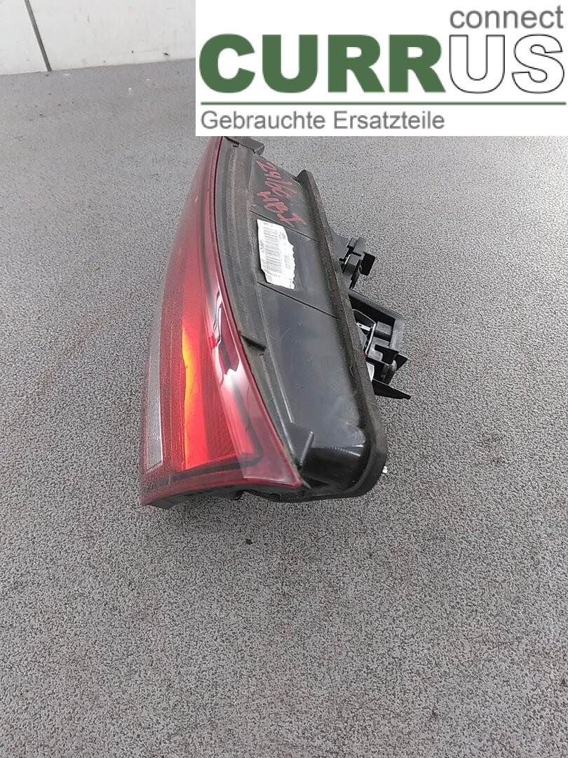  car-part-types.wing_mirror_switch  HI