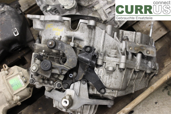 VOLVO V40  12-19 Gearbox (6-speed) 31280650 2,0D/D5204T6