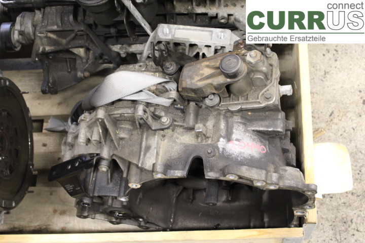 VOLVO V70      08-13 Gearbox (6-speed)  2.4D/D5244T5