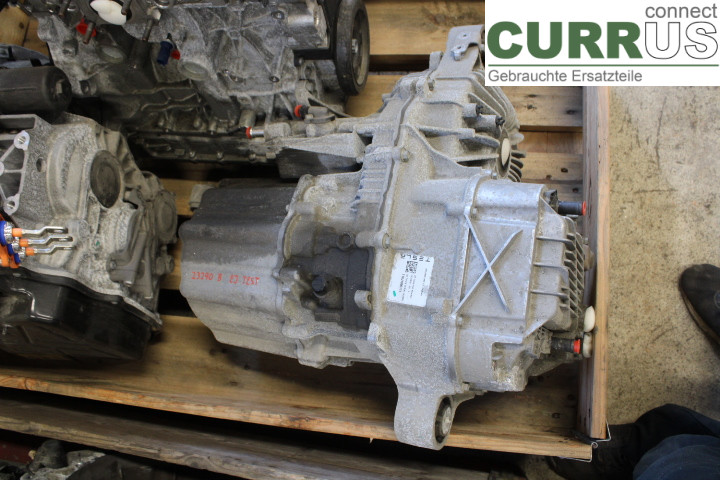 TESLA MODEL S 13- Engine 103700000F 90D/L2S