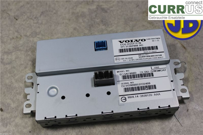 VOLVO V70    14-16 Monitor 36011464 D4204T5