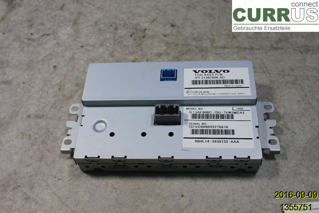 VOLVO V70    14-16 Monitor 36011464 D4204T5