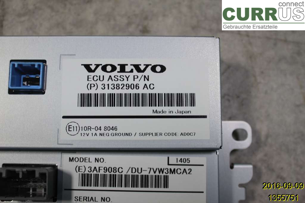 VOLVO V70    14-16 Monitor 36011464 D4204T5