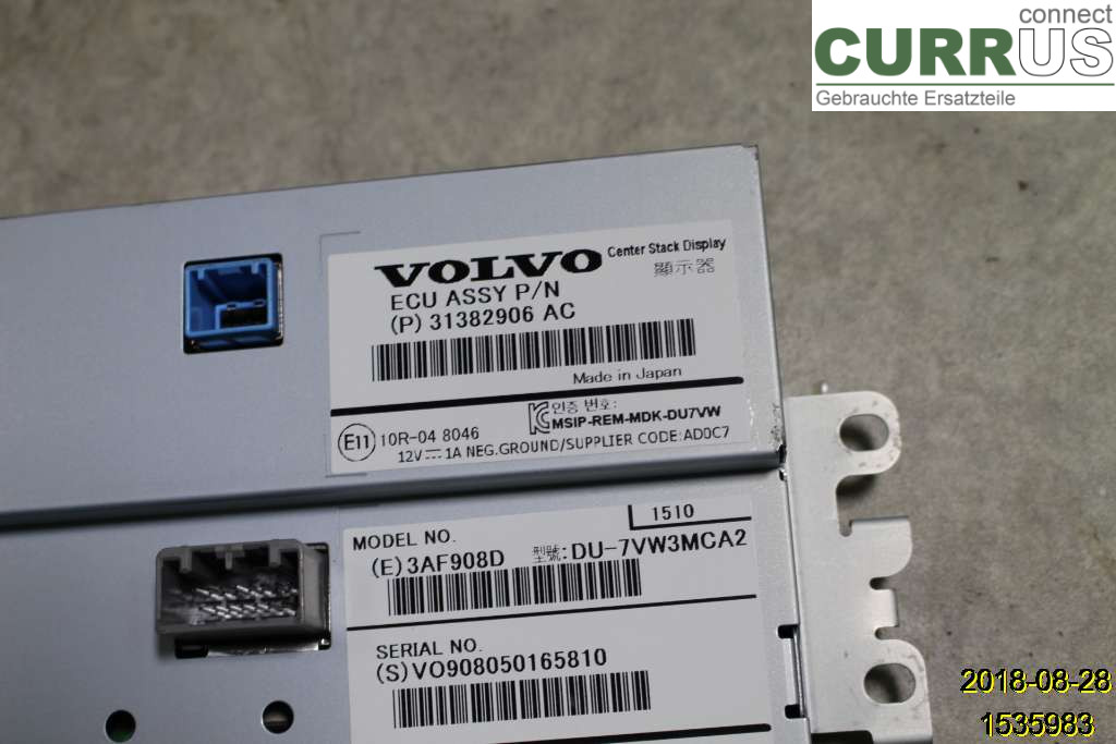 VOLVO V70    14-16 Monitor 36011464 D4204T9