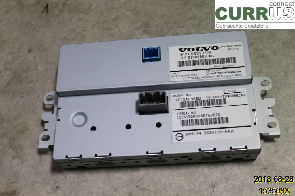 VOLVO V70    14-16 Monitor 36011464 D4204T9