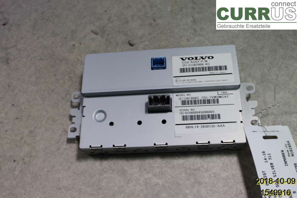 VOLVO V70    14-16 Monitor 36011464 D5244T12