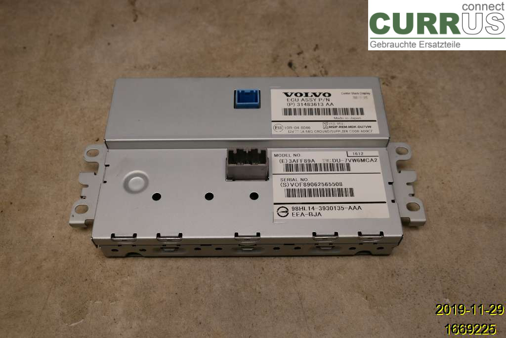 VOLVO V40  12-19 Monitor 36011464 D4204T8