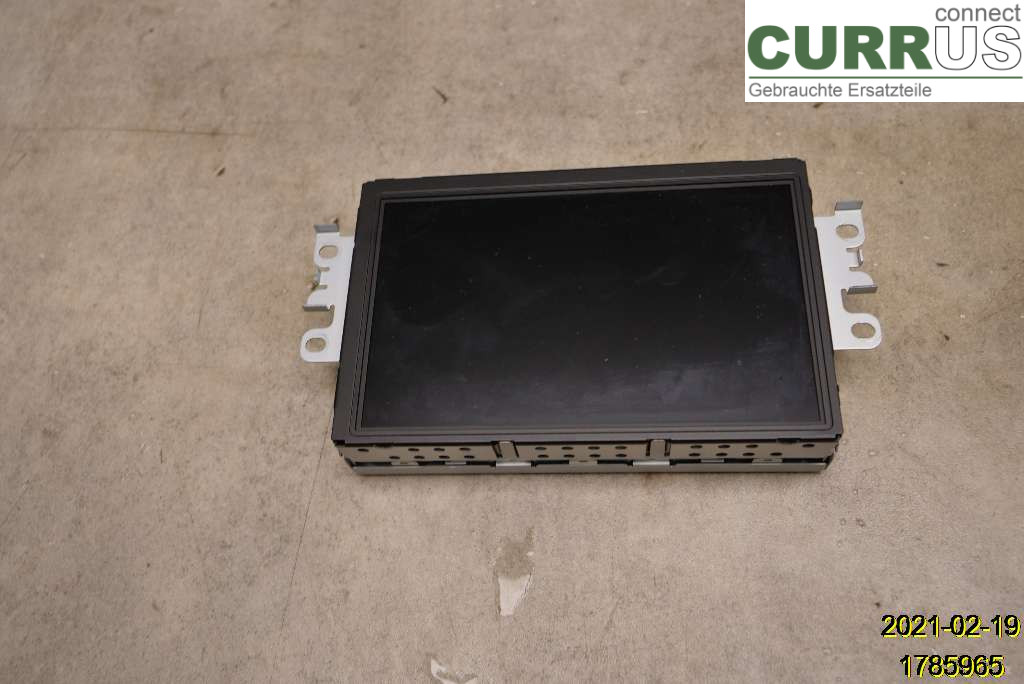 VOLVO V40  12-19 Monitor 36011464 D4204T8