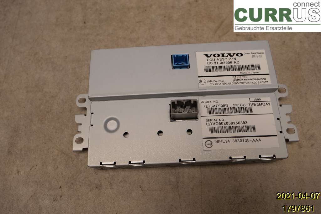 VOLVO V40  12-19 Monitor 36011464 D4204T8