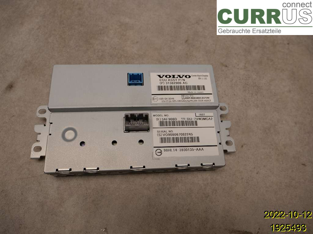 VOLVO V40 CROSS COUNTRY 13-19 Monitor 36011464 D4204T9