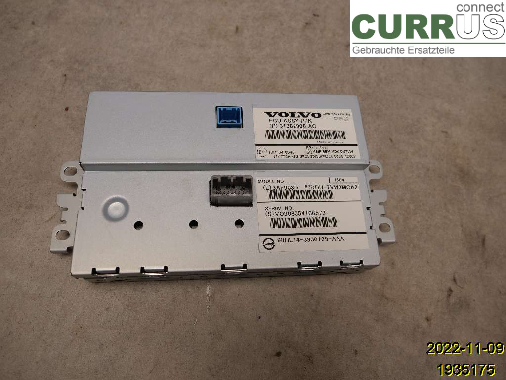 VOLVO V40  12-19 Monitor 36011464 D4204T8