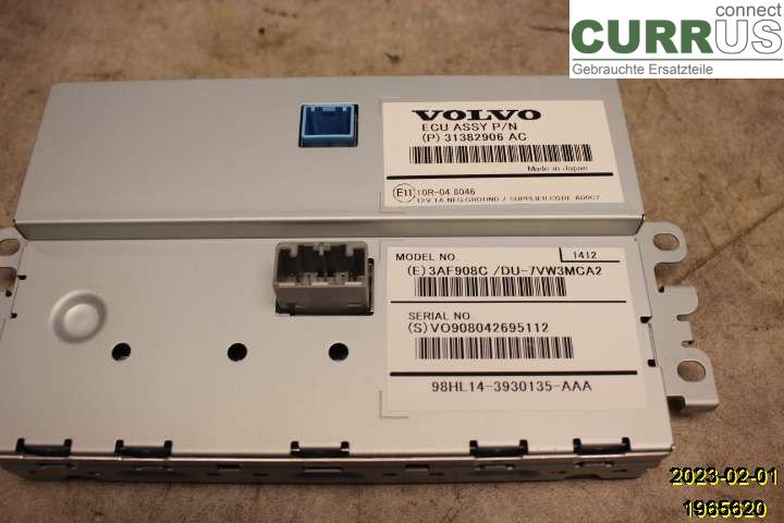 VOLVO V70 14-16 Monitor 36011464 D4162T