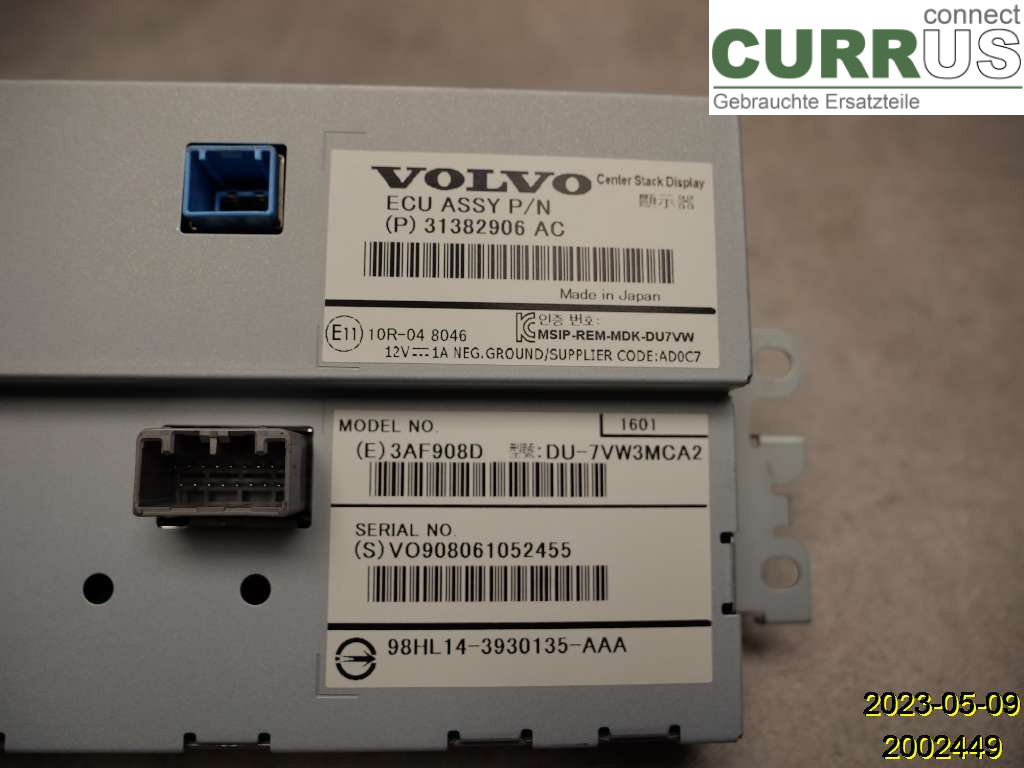 VOLVO V40  12-19 Monitor 36011464 D4204T9