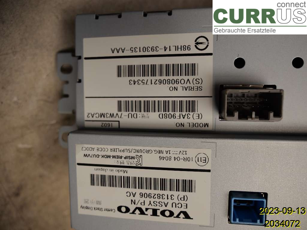 VOLVO V40  12-19 Monitor 36011464 B4204T37