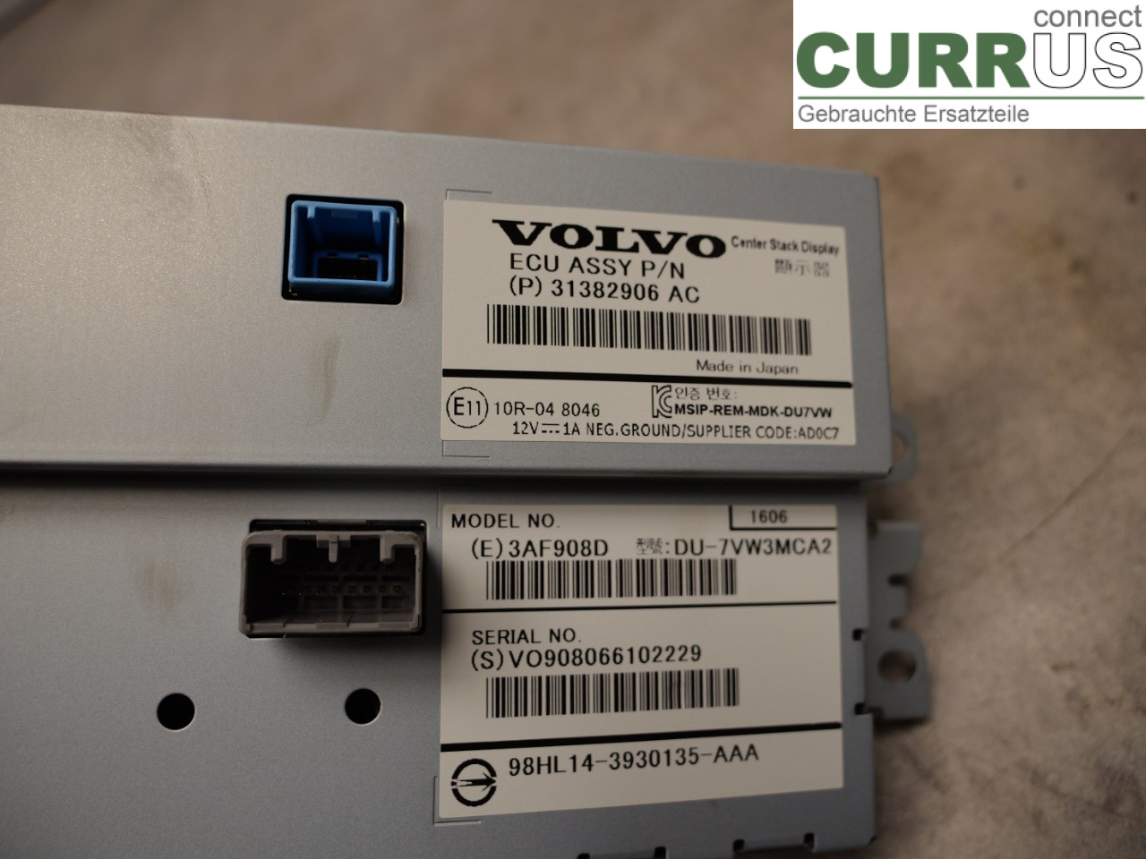 VOLVO V40  12-19 Monitor 36011464 D4204T8