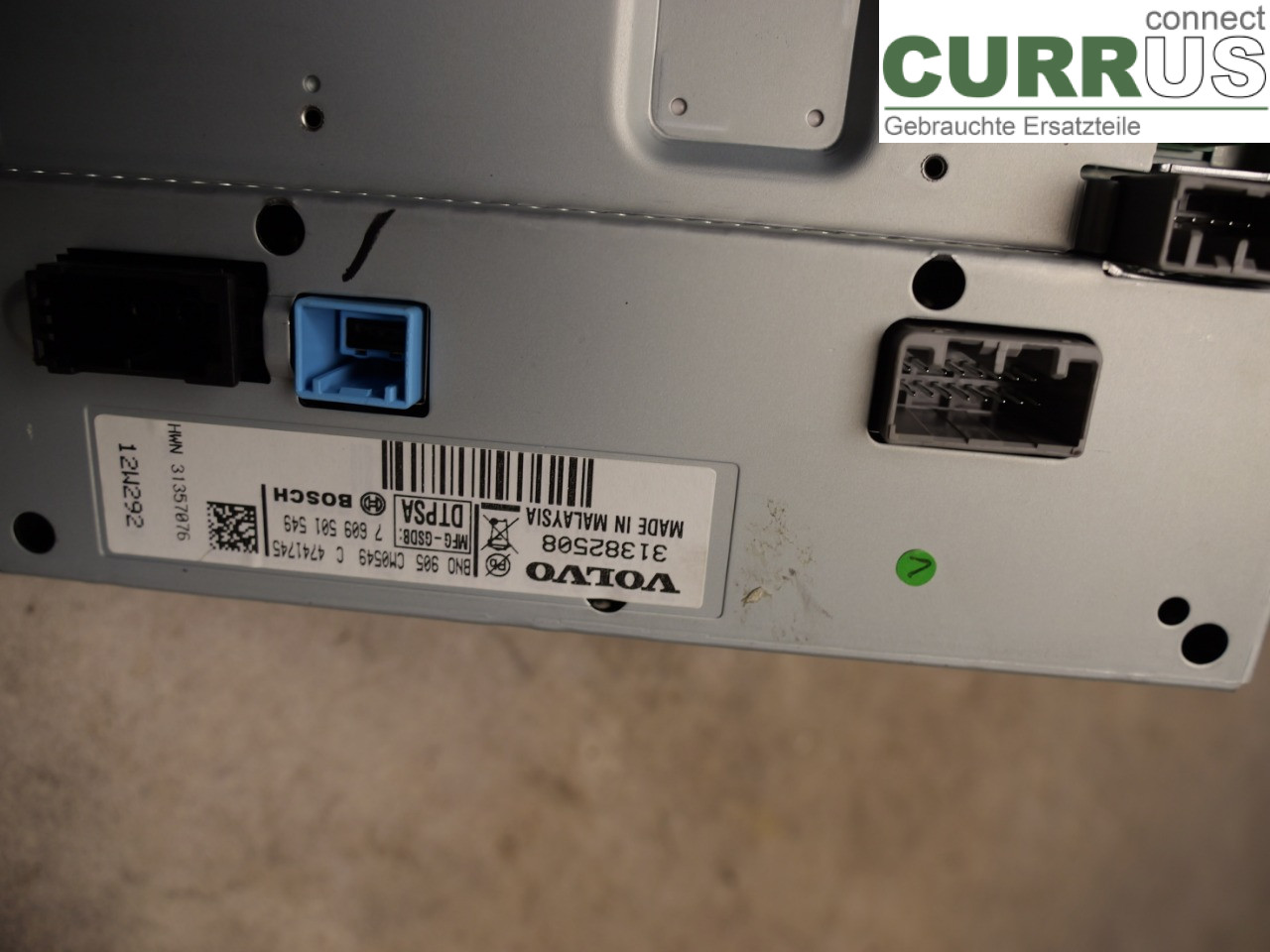 VOLVO V40  12-19 Monitor 31357076 D4162T